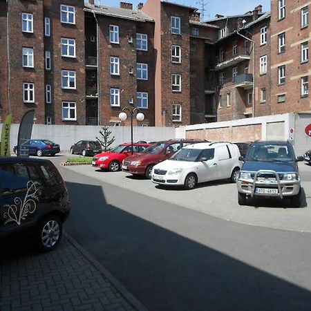 Hotel Na Kafkove Ostrava Buitenkant foto